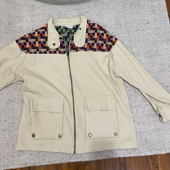 Jacket - Picture 1 of 4